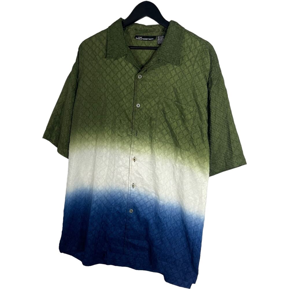 No Boundaries Short Sleeve Button Up - image 4